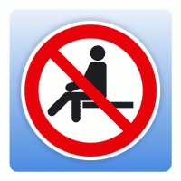Verbotsschild P018 Sitzen verboten